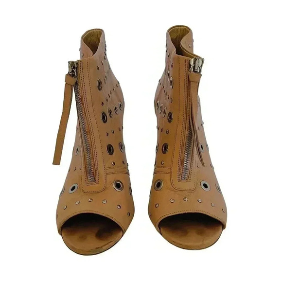 Jerome C. Rousseau Net Grommets Tan Stilettos With Rivets - Picture 3 of 13